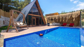 Kalkan Bungalow Close to the Sea 3620